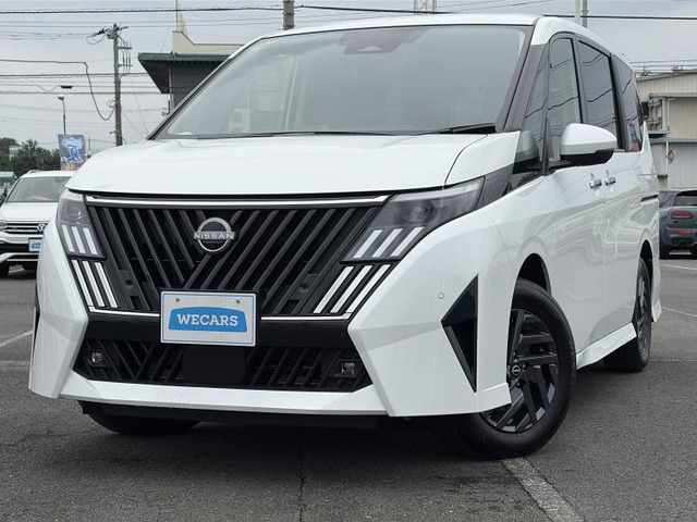 セレナ 1.4 e-POWER ハイウェイスターV