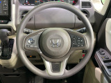 【ステアリングスイッチ】運転中、前方から目線をそらすことなく、オーディオ等の操作が可能な便利機能!安心&快適なドライブを演出してくれます♪