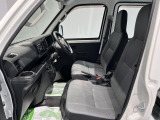 高品質な中古車を豊富に展示!全車保証付で安心をお届けいたします。