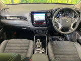 アウトランダーPHEV 2.4 G プラスパッケージ 4WD 