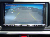 バックカメラ装備しております。駐車時に大変役に立ちますよ。駐車が苦手な方にも便利機能です。