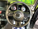 【純正革巻きステアリング】上質な革を使用することで、手にしっかり馴染みとても運転しやすいハンドルです♪