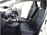 見通しのよいすっきりとした視界で、誰でも運転しやすいです。運転のしやすさは疲れにくさにも繋がりますよ♪