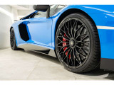 Magneto-reological suspension with red rear spring without lifting system