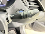 【オートライト】車外の明るさに応じて自動的にライトの点灯・消灯をしてくれます