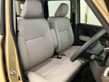 たとえばダイハツのお店にある、たくさんのスマアシ搭載車は、正常に作動する事をしっかり確認します。