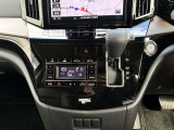 シフトノブの位置がステアリングに近くて、運転しやすい!