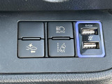 店舗にて現車の確認もいただけますので、お電話で在庫のご確認の上是非ご来店くださいませ。
