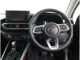運転席から見たハンドルダッシュまわりになります。