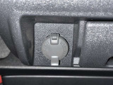 シガーソケット用の充電器が使用可能です!