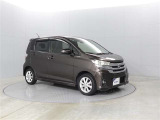 車両価格は、点検・整備費用を含みます。また、ナンバー取得登録・車庫証明の手続きに必要な手数料以外、余分な手数料はいただきません。※税金・法定費用・自賠責保険・リサイクル預託金は別途必要です。