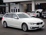 BMW在庫保有台数常時100台以上!ご来店の際はBMW本店(厚木市下荻野140-1)にご来店ください!弊社自慢の全天候型ショールーム!BMW在庫保有台数常時100台以上ございます!