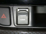 【充電用USB端子】デバイスの充電に便利です。※実際の接続端子は写真で確認or店舗までご気軽にお問合せください♪