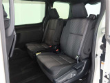 ゆとりある広々とした車内空間は、ドライブを始め買い物やレジャーなど、幅広く活躍します。一人でもみんなとでもお出かけを楽しみましょう!