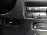 両側パワースライド装備です♪運転席から開け閉めの操作・ON/OFFの切替えも可能です♪