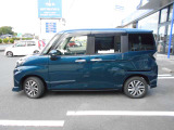 両側パワースライドドアで乗り降り&荷物の乗せおろしも楽々です。