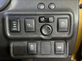 スイッチ類 車両接近通報装置スイッチ、ミラー格納スイッチ、衝突被害軽減ブレーキスイッチ、横滑り防止装置スイッチ、レーンキープスイッチ