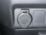 シガーソケット用の充電器が使用可能です!