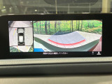 【360&deg;ビューモニター】専用のカメラにより、上から見下ろしたような視点で360度クルマの周囲を確認することができます☆死角部分も確認しやすく、狭い場所での切り返しや駐車もスムーズに行えます。