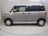 外装に目立つようなキズや凹みはみられず状態良く保たれていますが、中古車なので全くの無キズということはありません。外装の状態につきましては実車にてご確認をお願いします。