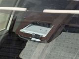 先進の安全装置が装着されています。詳しい機能についてはスタッフまでお問合せください。