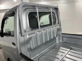 エンジンオイルの交換と、室内抗菌消臭処理を施工し、ご納車させていただきます