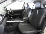 ◆運転席・助手席◆室内は、シートクリーニングや各部の徹底した清掃を実施し、消臭・除菌処理を行っています。しかも、全ての差上で天然成分の薬剤にこだわり安心・安全へも配慮しています。