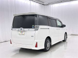 低燃費で環境にもやさしいハイブリッド車です。トヨタ専用診断機器でハイブリッドシステムを綿密に点検してあります!
