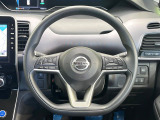 【ステアリングスイッチ】運転中、前方から目線をそらすことなく、オーディオ等の操作が可能な便利機能!安心&快適なドライブを演出してくれます♪