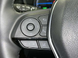 ステアリングスイッチ装備!運転しながら手元でオーディオの操作などができます。