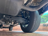 お車を安心してお乗りいただく為には、足回りの定期点検が欠かせません。サービスサポート(有償保証)では無料点検もご提供しており、安心のカーライフをお過ごしいただけるサポート体制が整っています。