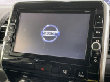 【大画面ナビ】人気の大型9インチナビを装備。存在感のある大画面はインパクト大!ナビ利用時のマップ表示は見やすく、テレビやDVDは臨場感がアップ!いつものドライブがグッと楽しくなります♪