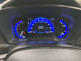 オプティトロンメーターは見やすさと先進性を両立したお洒落なディスプレイ&メ-タ-です