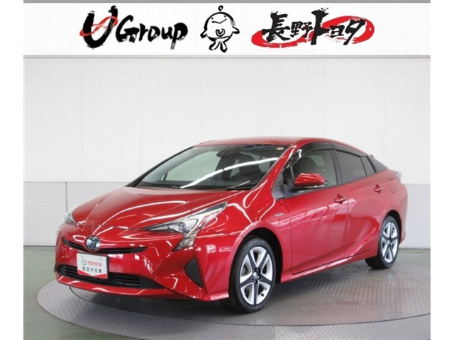 プリウス 1.8 S ツーリングセレクション E-Four 4WD
