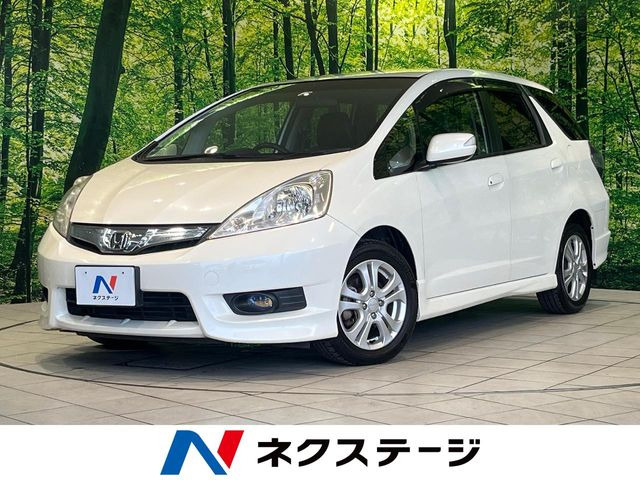 フィットシャトルハイブリッド 1.3 スマートセレクション
