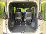 普段のお買い物や通勤、送迎等に十分な荷室スペースを確保しております。セカンドシートを倒すと、大きな荷物の積載も可能です♪
