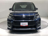 「フロントマスク」です。車の印象を決めるのは【顔】。この車の顔つきは、きっとあなたにピッタリ!?