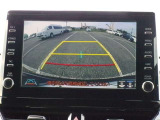 バックカメラ付き♪車庫入れ、バックでの駐車時に後方が見える事での安心感は大きいです☆一度装備したら外せなくなるアイテムです♪