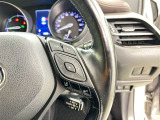 各操作スイッチなどもハンドルから手を放すことなく操作可能で安全運転に支援いたします!