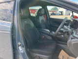 フロントシートのお写真です☆