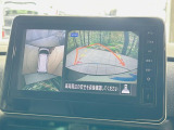 【マルチアラウンドモニター】専用のカメラにより、上から見下ろしたような視点で360度クルマの周囲を確認することができます☆死角部分も確認しやすく、狭い場所での切り返しや駐車もスムーズに行えます。
