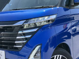 LEDヘッドライトは省電力ですが、純白光で驚くほど明るく夜道を照らしてくれます♪
