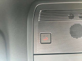 24時間いつでもネットワークにつながる車載通信機「コネクティッドサービス」を標準装備。オペレーターによる緊急時のサポートやスマホアプリによる車両状態確認や一部機能の遠隔操作等を行なうことが可能です。