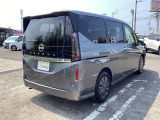 ■□■□■ アフターサービスも安心!! 自社整備工場・自社鈑金工場・積載車を完備しておりますので、お客様のご購入後も手厚くサポートいたします!! ■□■□■