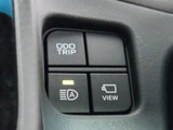使いやすさや安全性を追求したステアリング周り!高級車ゆえにスイッチ類が多いのも特徴ですね!考え尽くされた配置ですぐに使いこなす事が出来ますのでご安心下さい!是非、体感してみて下さい!!