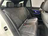 ナンバー付きの車両は公道試乗可能です(登録済未使用車など一部除く)。また、取り回しの確認など、広い場内でご試乗も可能です。お気軽に申し付けください。