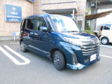 きれいなブルー系の車両です。