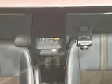 【トヨタセーフティセンス】走行中に前方の車両等を認識し、衝突しそうな時は警報とブレーキで衝突回避と被害軽減をアシスト。より安全にドライブをお楽しみいただけます。