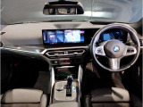 アウトバーンでの走行を見据えたBMWのブレーキシステムはもしもの時にもいち早くマシンを停止してくれます。