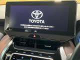 【12.3インチワイドナビ】高級感とインパクトのある大型ワイドナビを装備。各種オーディオ操作はもちろん、横長ワイド画面でのマップ2分割表示など、利便性も高いナビです♪